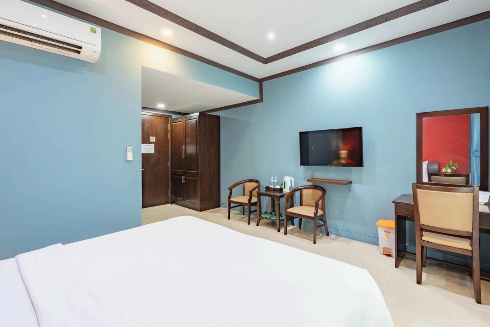 La Serena & 3* Ho Chi Minh City